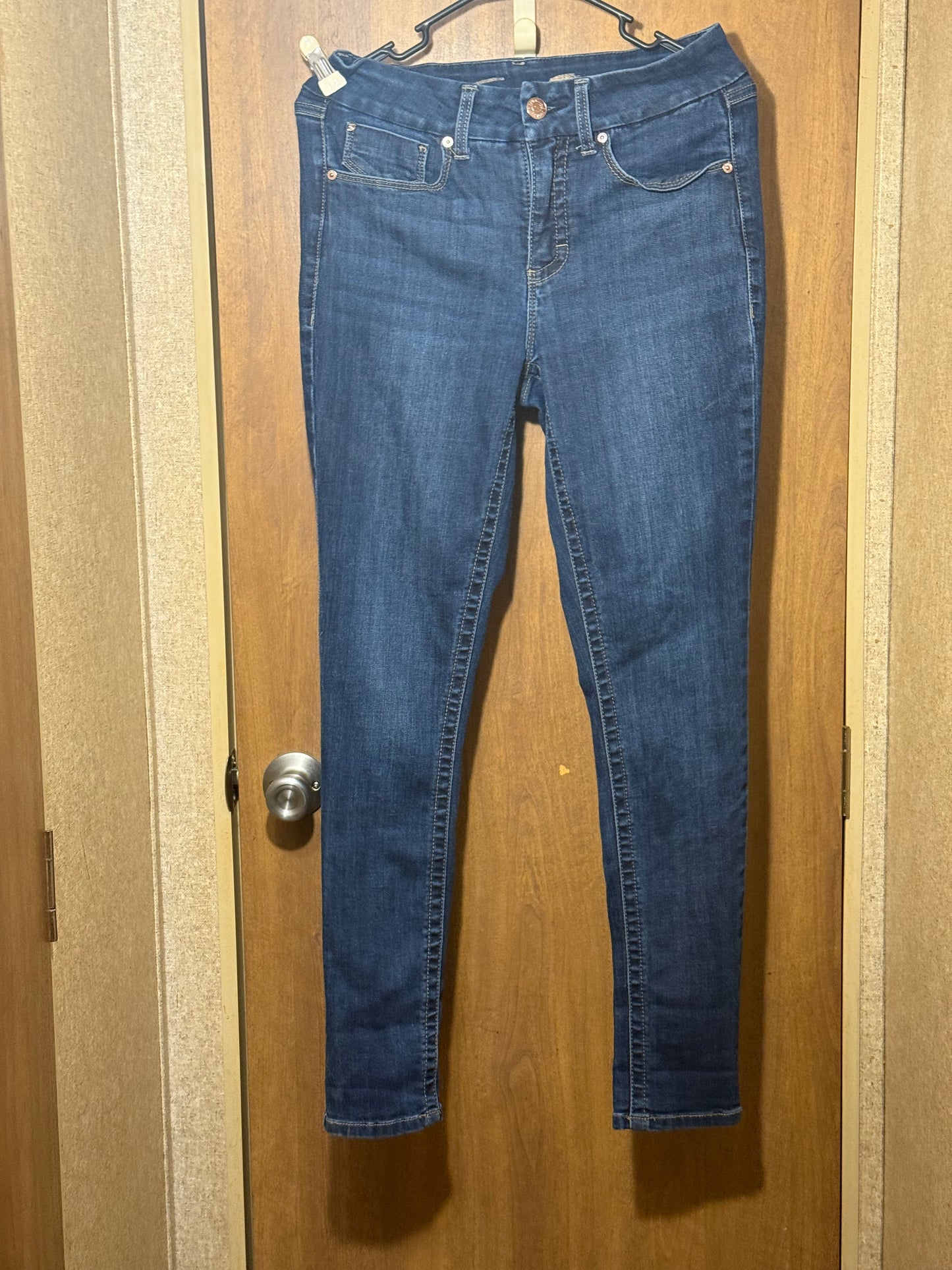 Seven Jeans