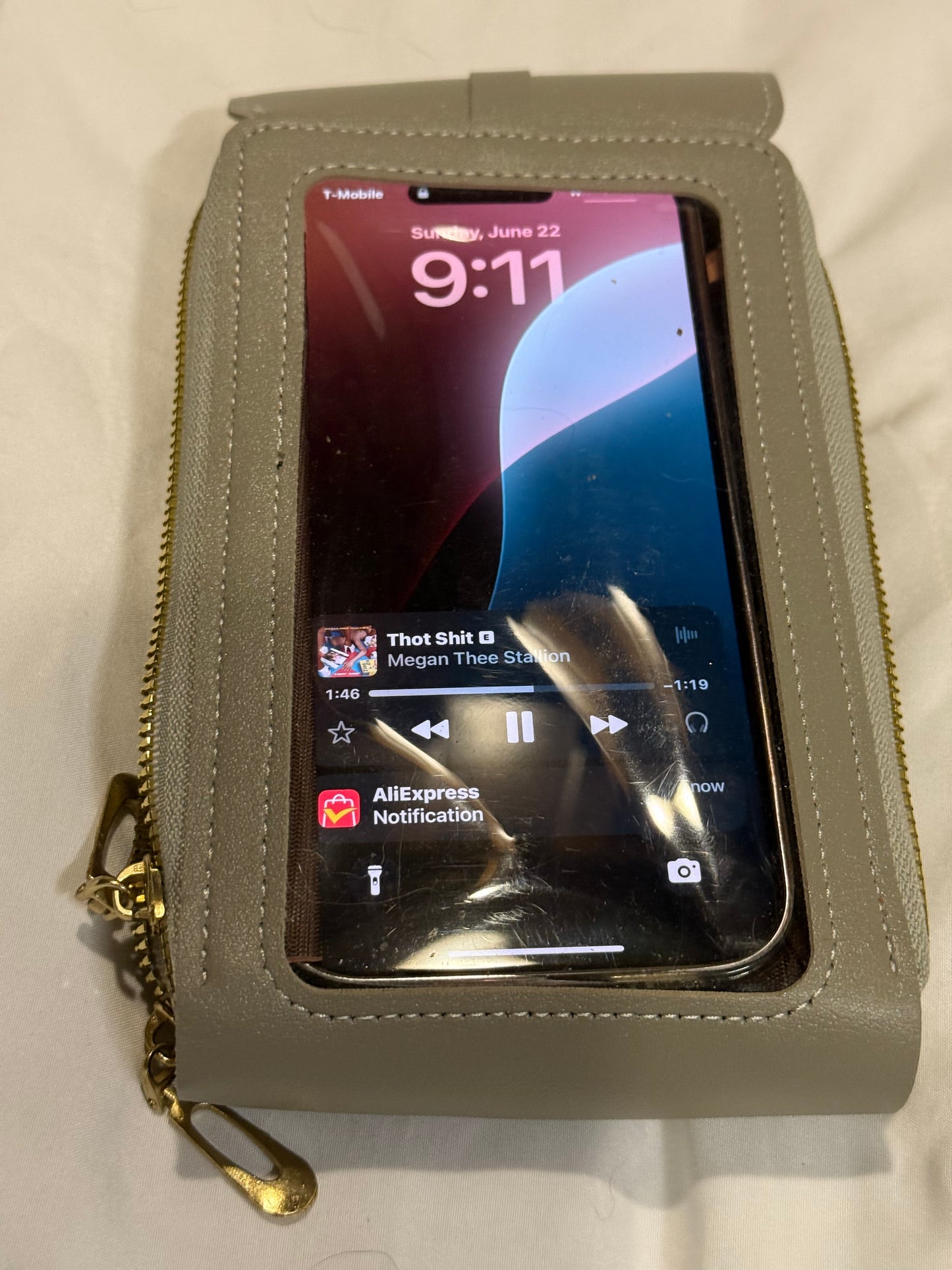 Endaycon Crossbody Cell Phone Wallet