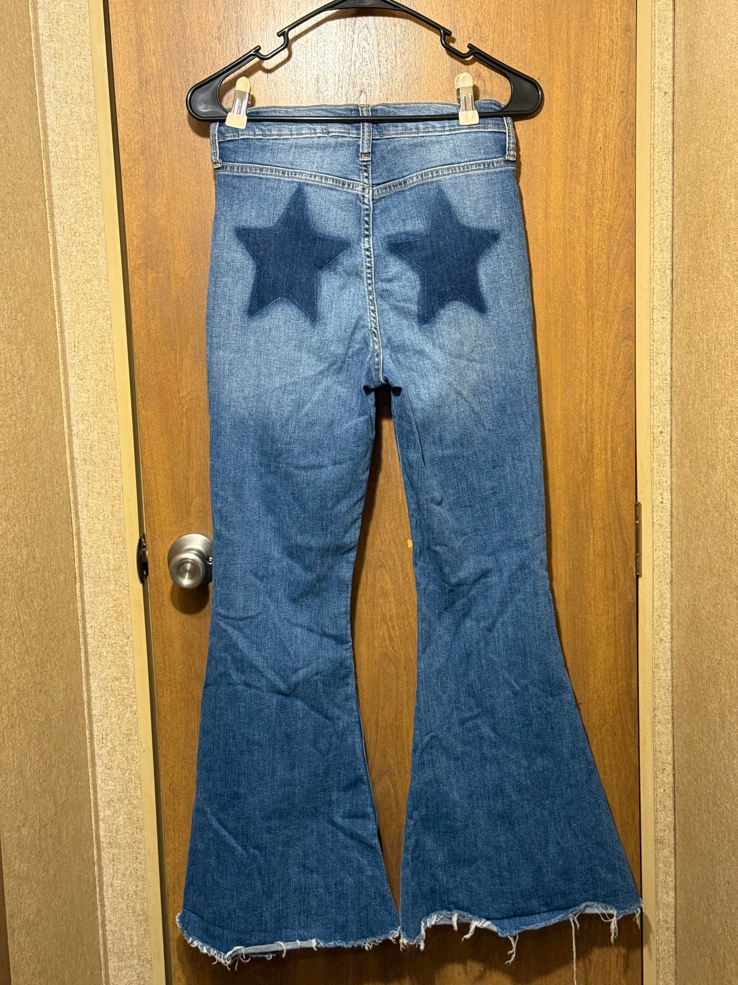 Sneak Peek Jeans