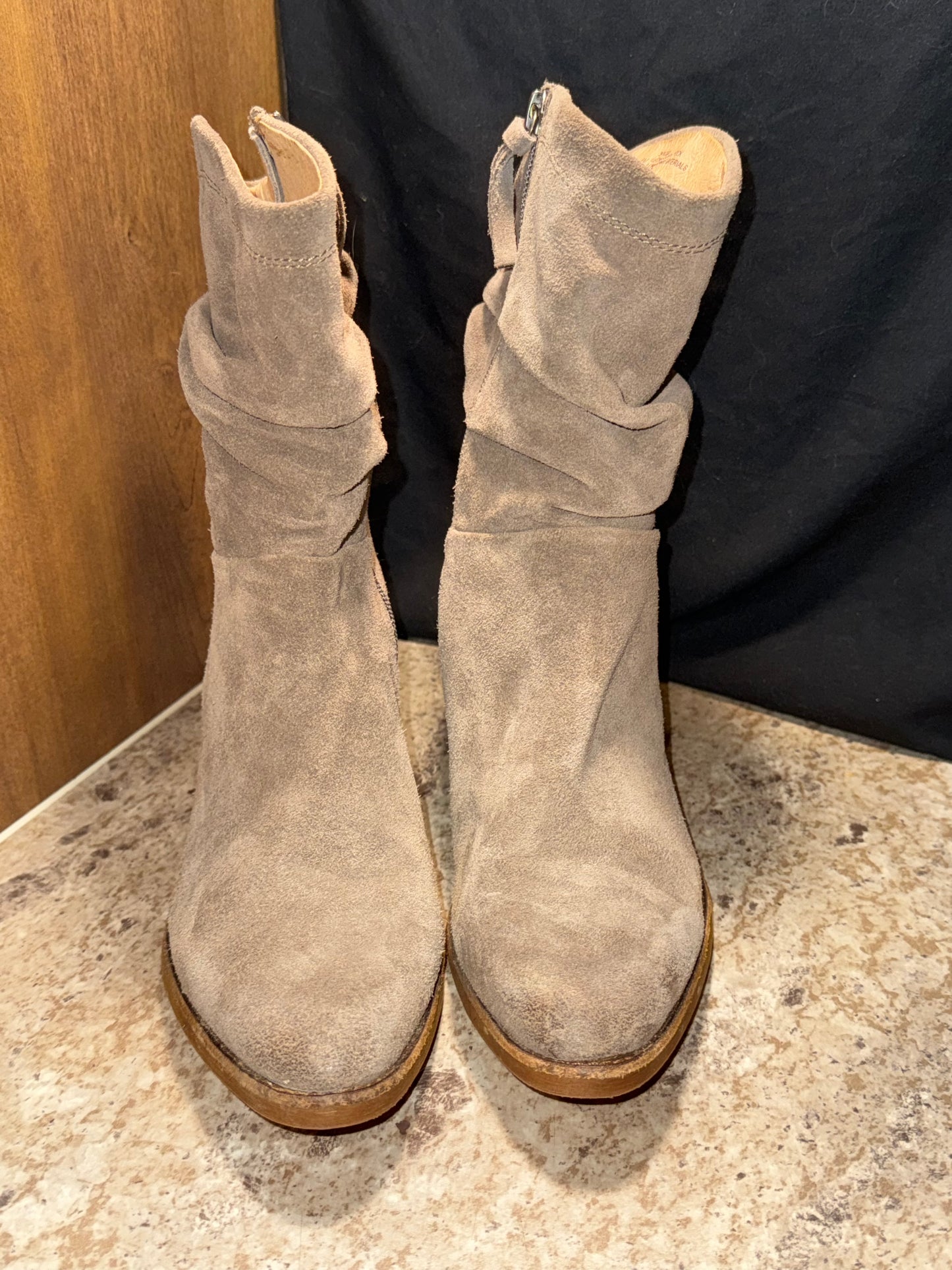 Sofft Aronna Genuine Suede boots