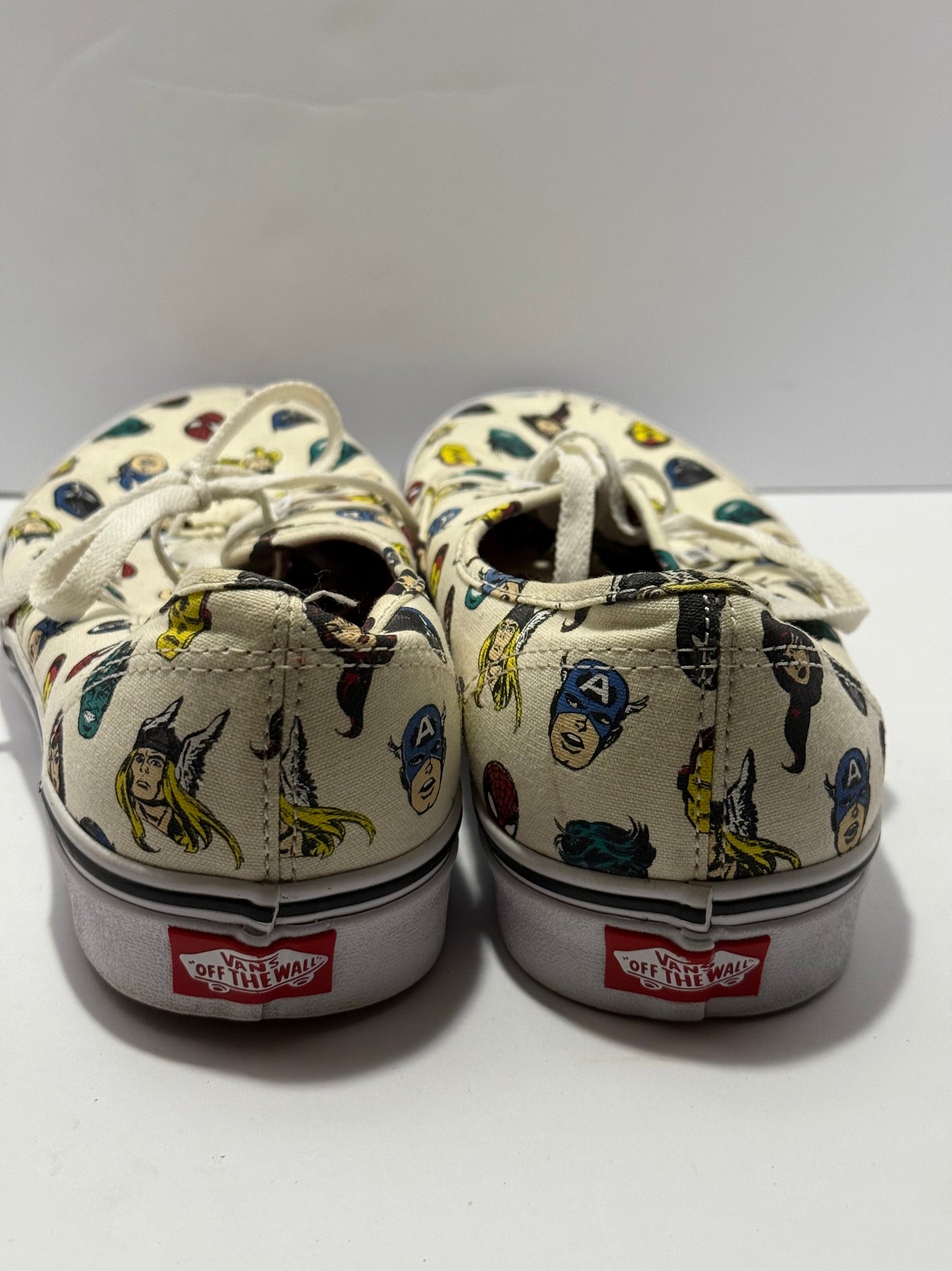 Men’s Vans Marvel Collab- Marvel Heads(Collectible)(limited edition)