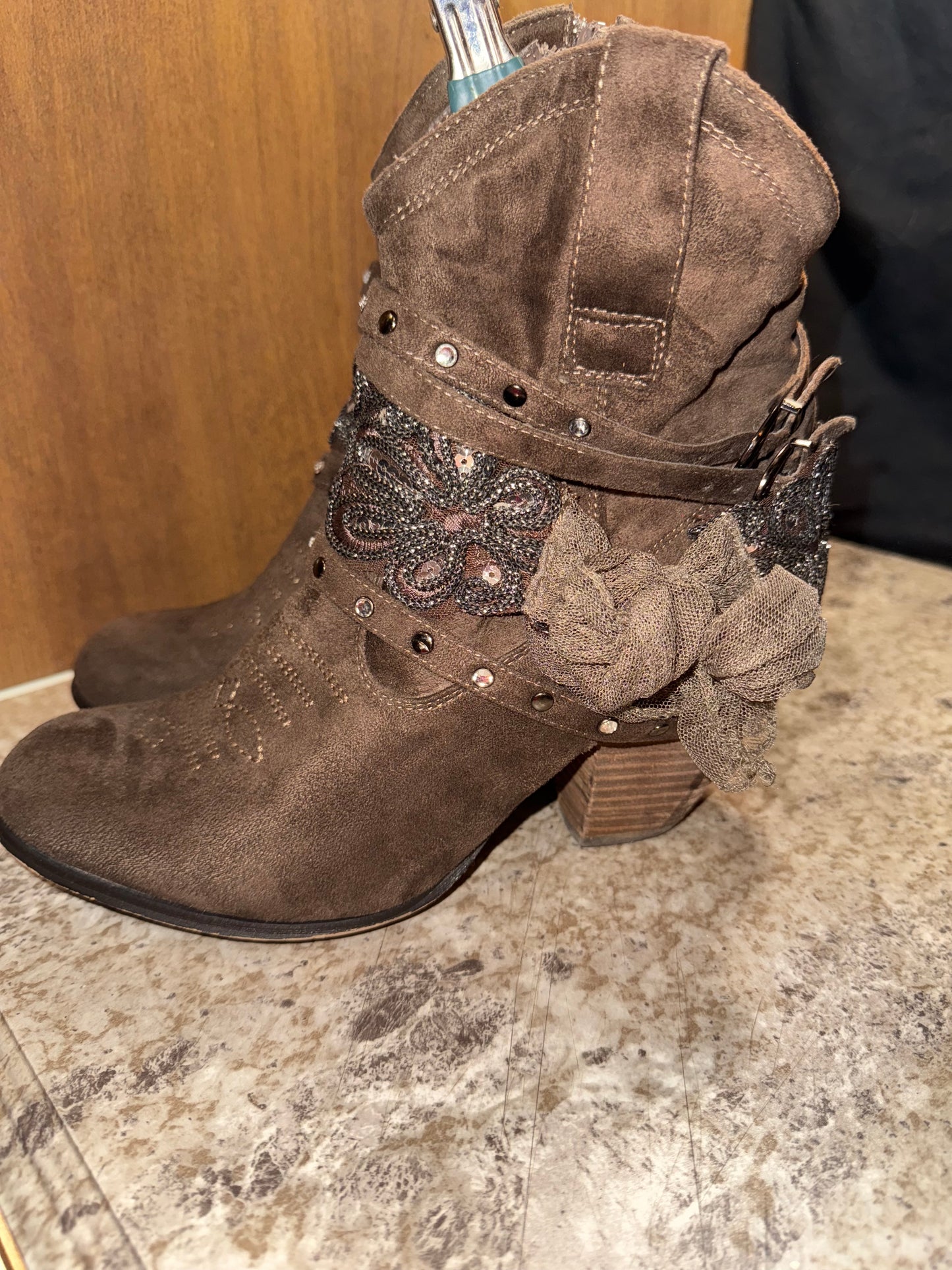 Not Rated women’s Midas ankle boot