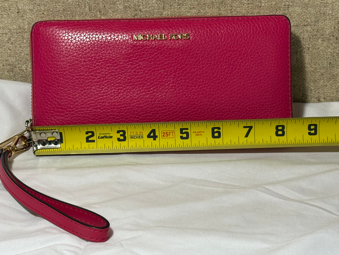 Michael Kors Jet Set Travel Large Logo Continental Wristlet Wallet in Electric Pink