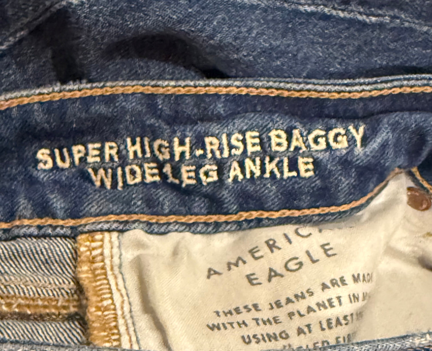 American Eagle Wide Leg Ankle Jeans