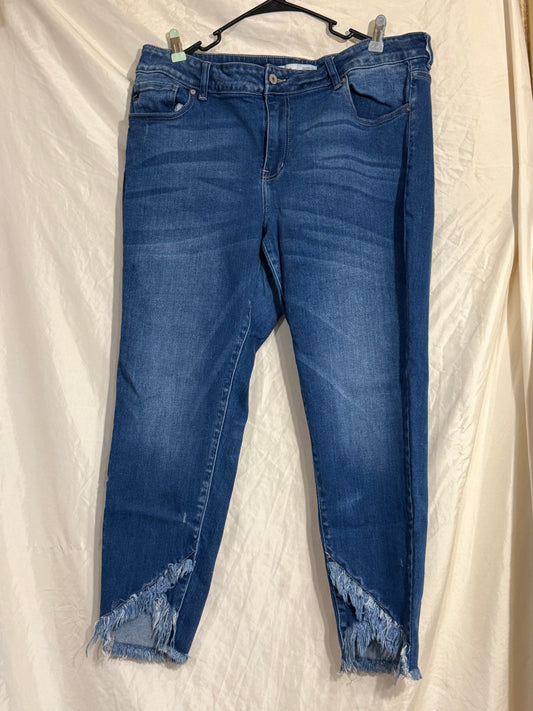 Kancan Frayed hem cropped jeans