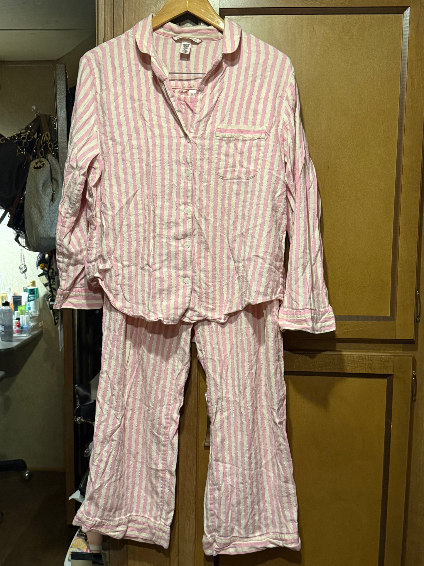 Victoria Secret 2 piece matching pajama set