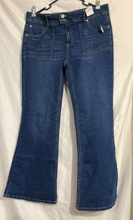 No Boundaries Bootcut Jeans NWT