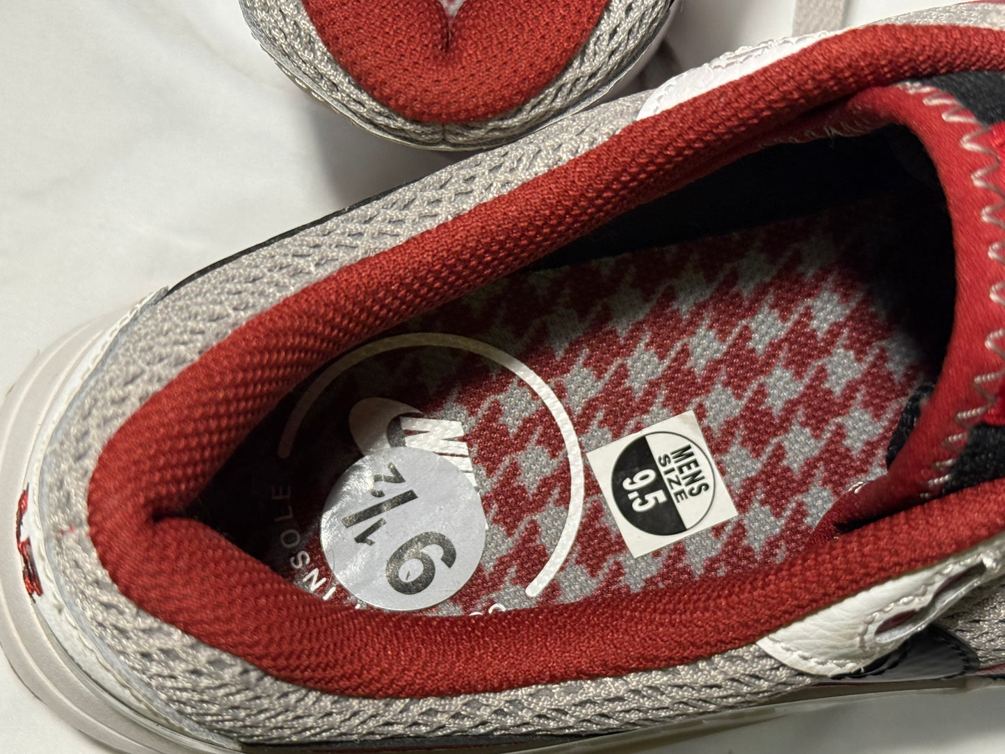 Men’s Nike Air Max Systm Alabama Crimson Tide shoes