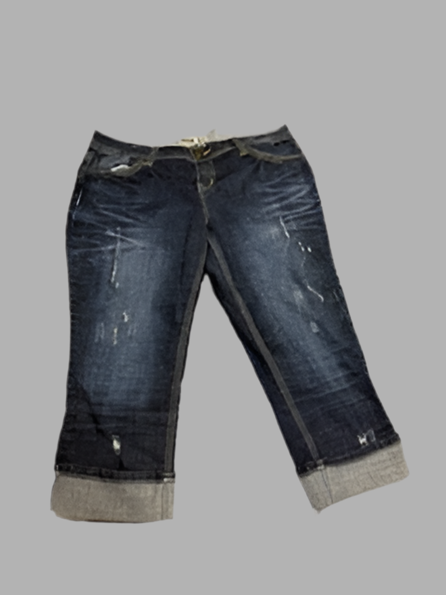 Zanadi Cuffed denim Capri