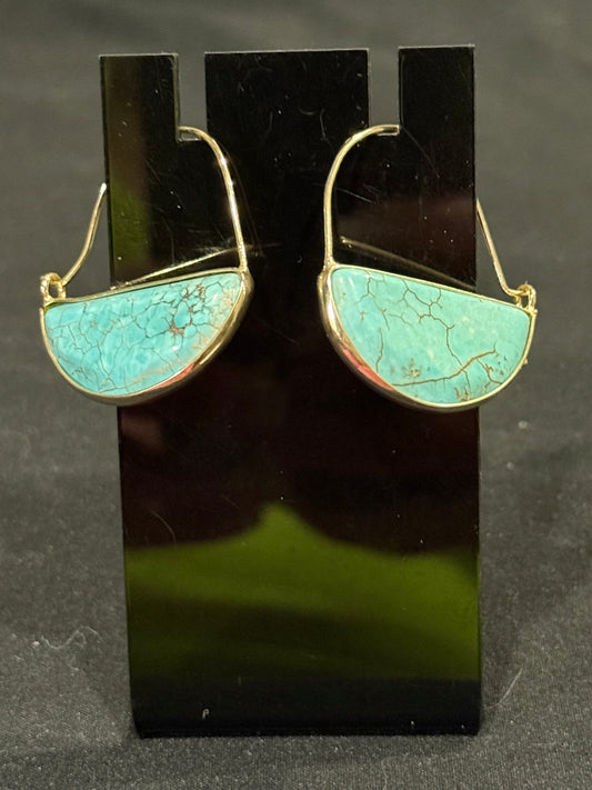 Stone prism hoop earrings