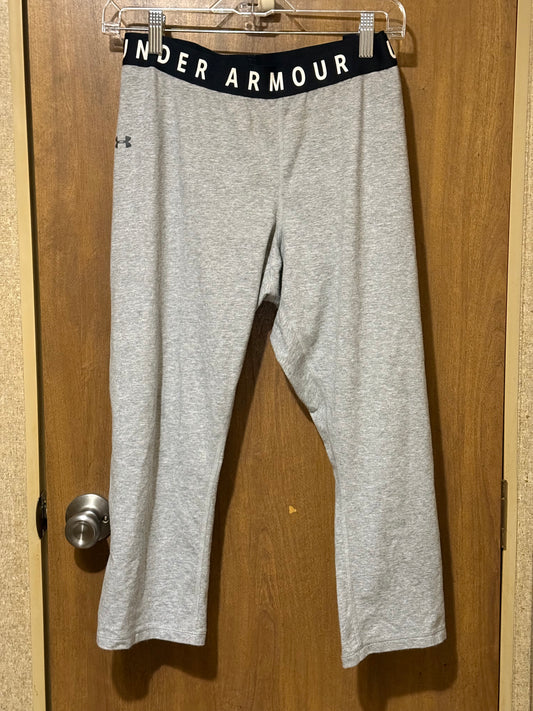Under Armour women’s crop leggings