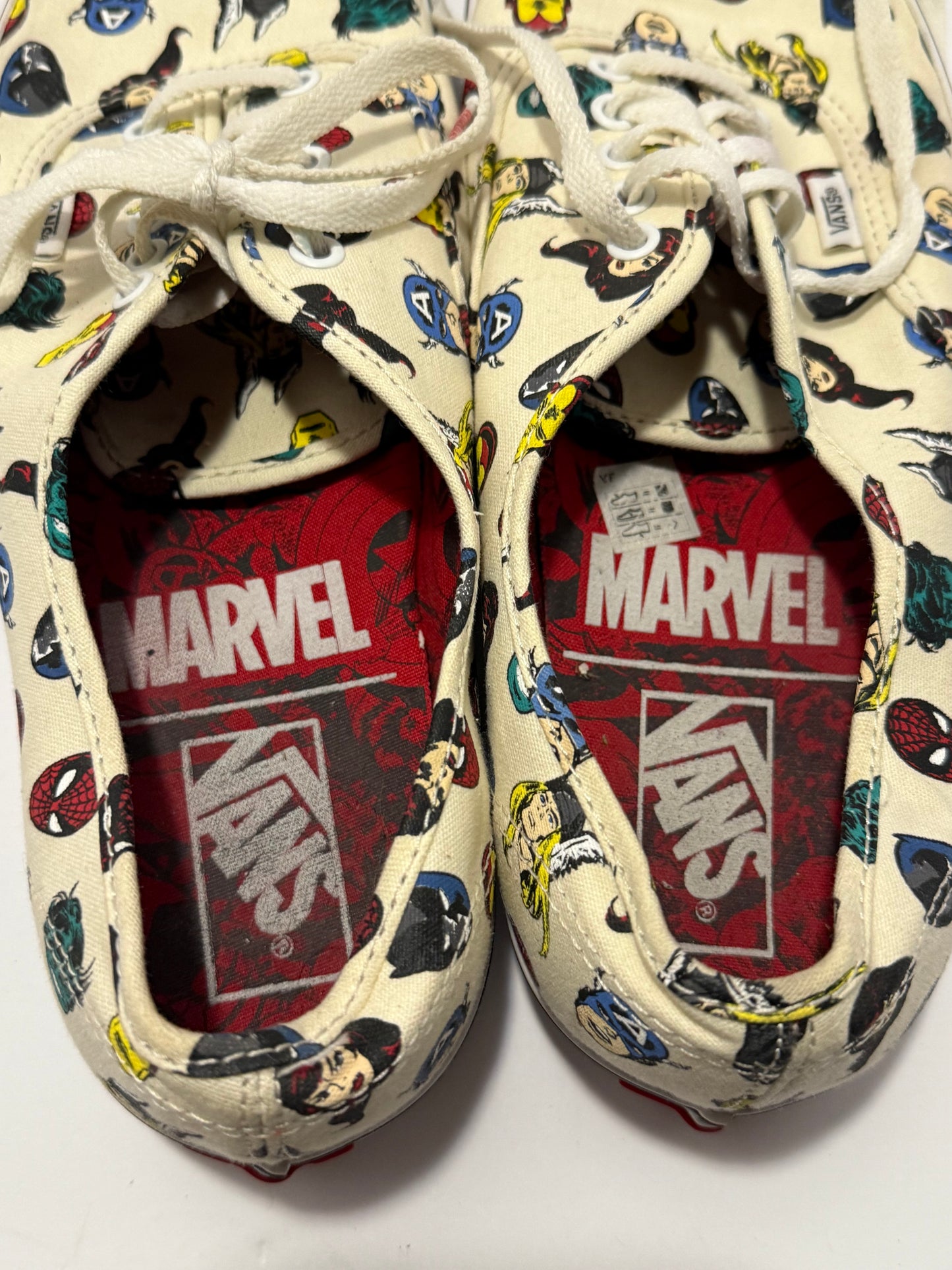 Men’s Vans Marvel Collab- Marvel Heads(Collectible)(limited edition)