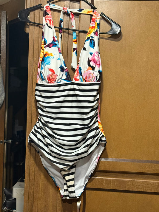 Cupshe bold Floral and stripe one piece swimsuit