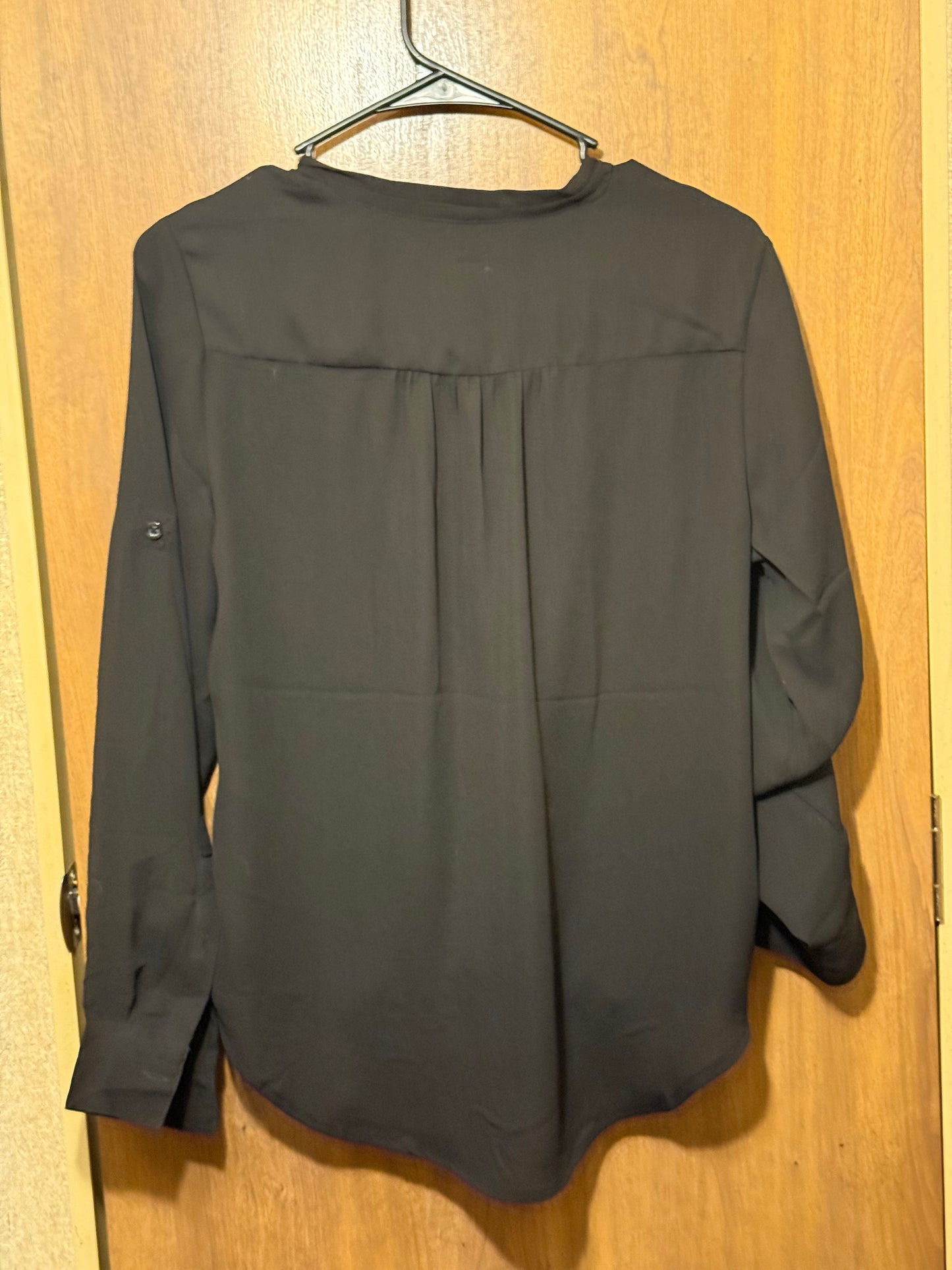 Beautiful Sheer wrap & tie blouse