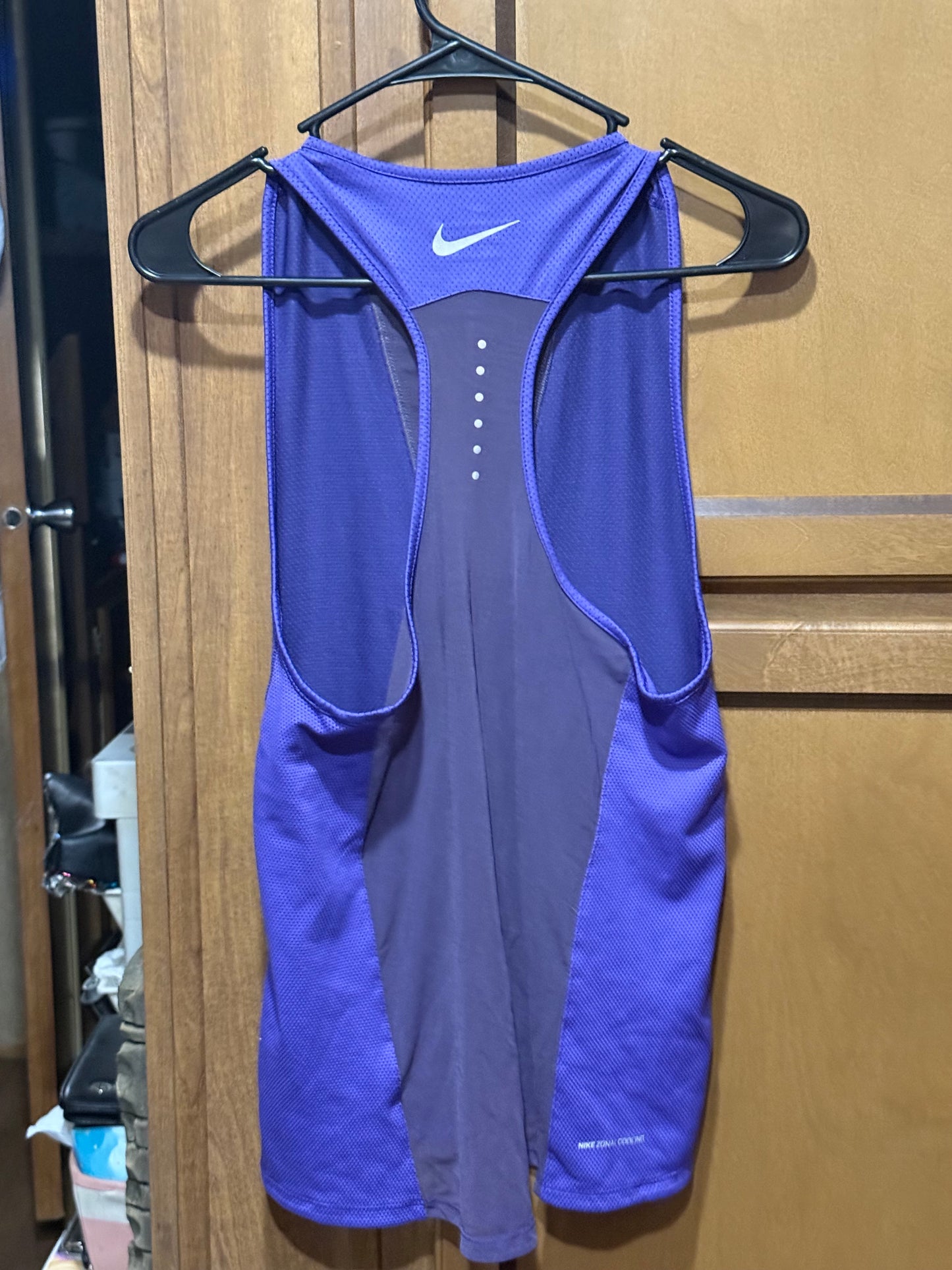 Nike Zonal Cooling tank top