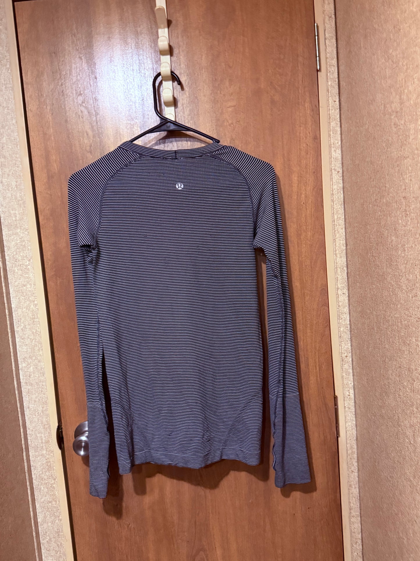 Lululemon Long Sleeve Swiftly Tech