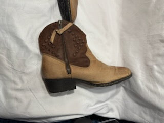 Born Women’s Stud/Western Ankle Boots