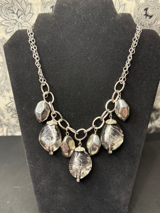 Looking Glass Glamorous- Paparazzi Necklace