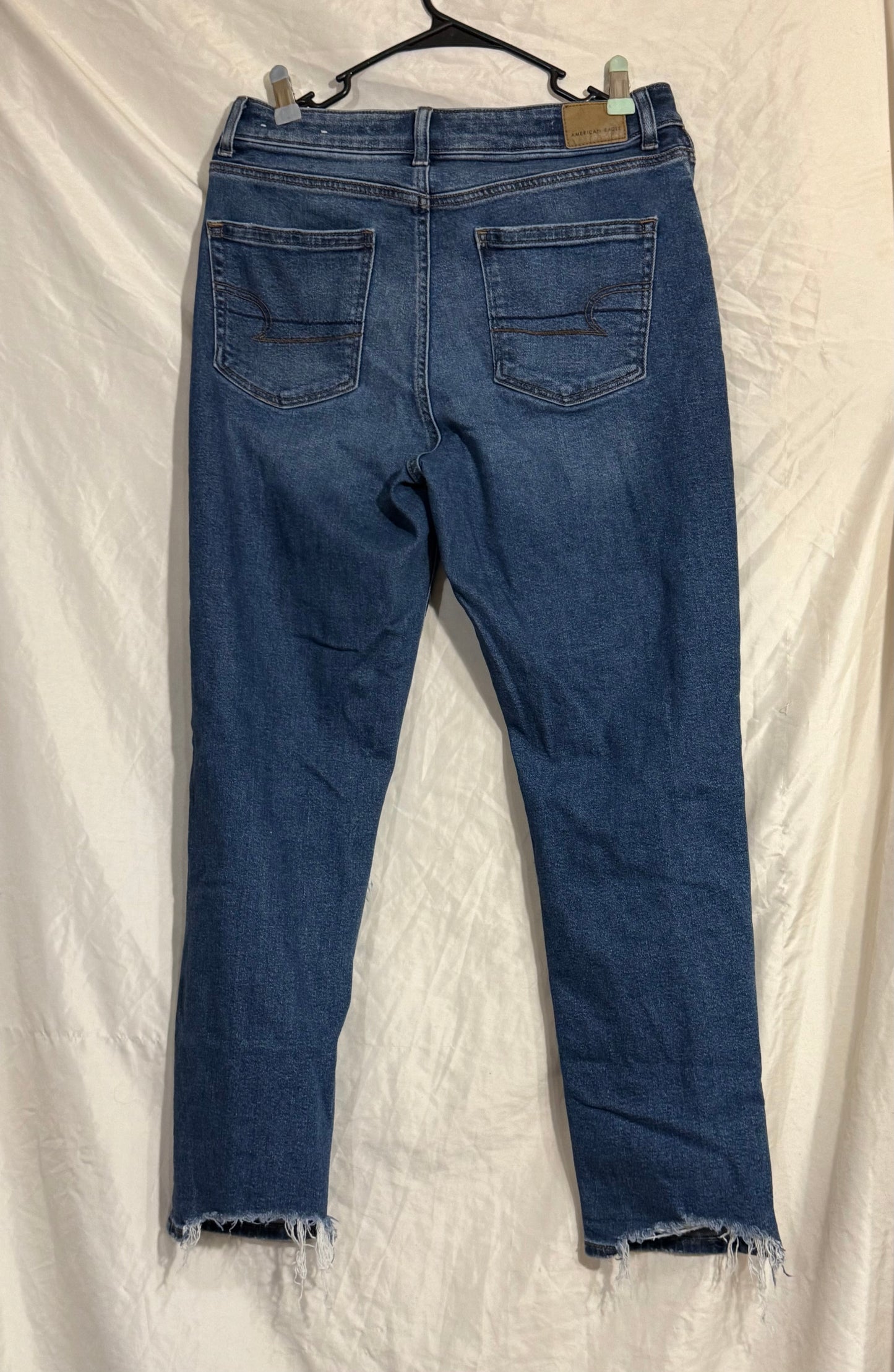 American Eagle Mom Jean