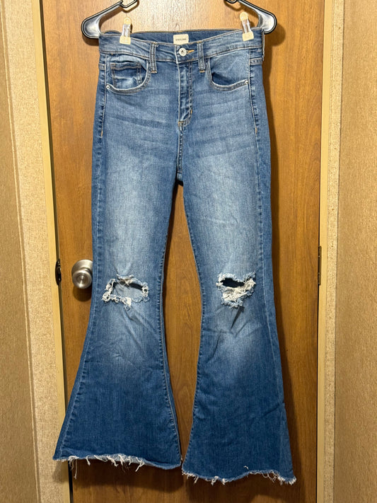 Sneak Peek Jeans