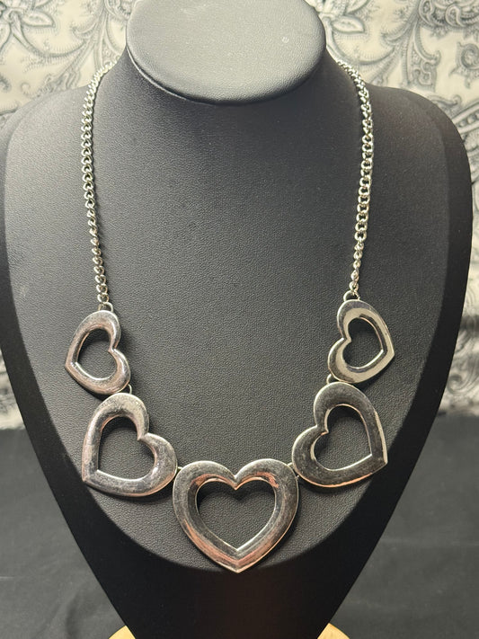 Hearty hearts- Paparazzi necklace