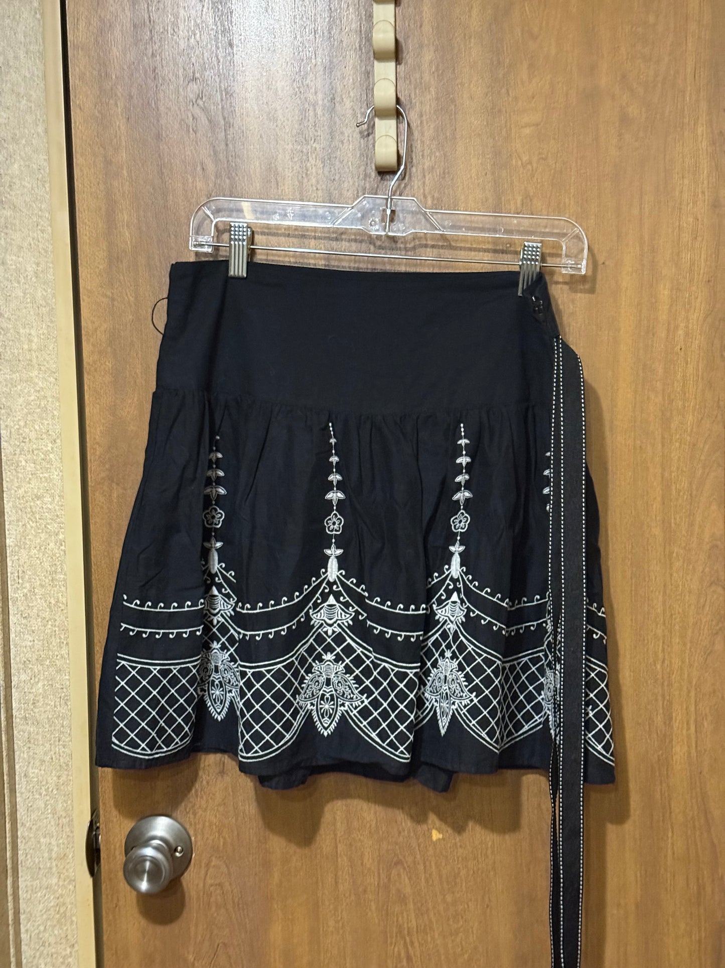 Speechless Brand Embroidered Skirt with a Sash type tie Belt