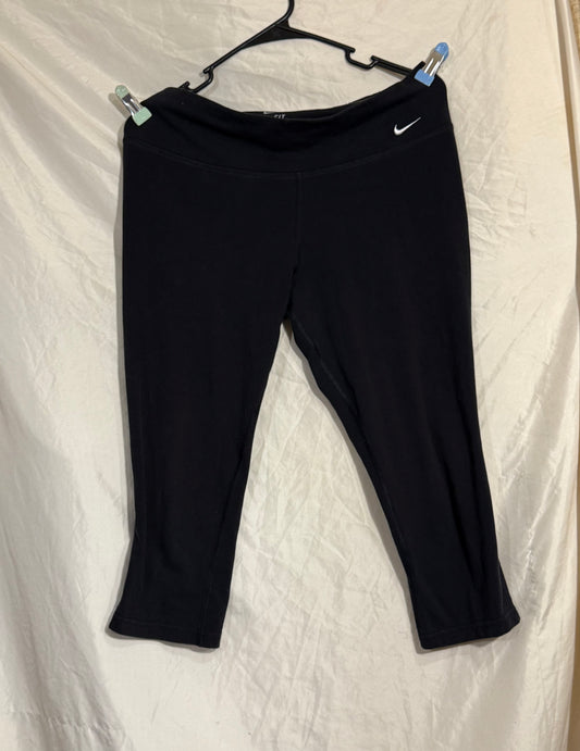 Nike Dri fit Capri length leggings